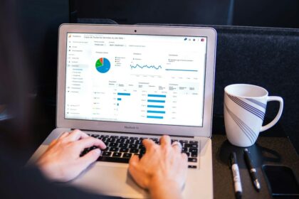 Hvordan Optimalisere SEM for Økt Synlighet og Konverteringer