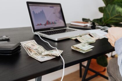 Monetisering: Strategier for Å Tjene Penger Online